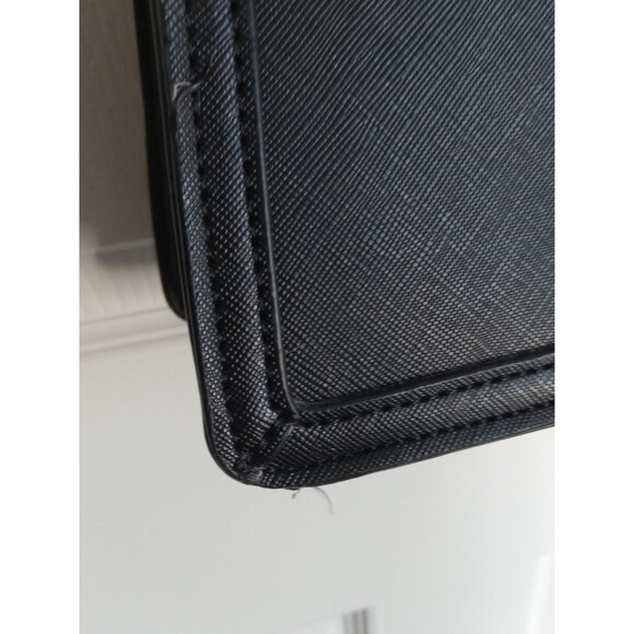 Betsey Johnson Black PU Satchel Bag w/ Heart Lock Accent & Detachable Crossbody - Picture 12 of 12